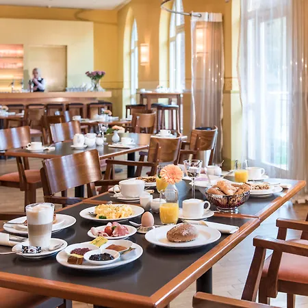 Hotel Collegium Leoninum 4*
