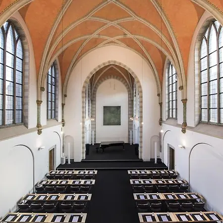 Hotel Collegium Leoninum 4*